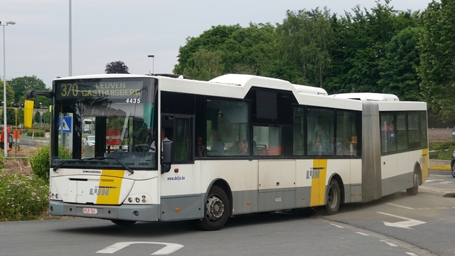 Foto van DeLijn Jonckheere Transit 2000 G 4435 Gelede bus door_gemaakt WDK6761G1