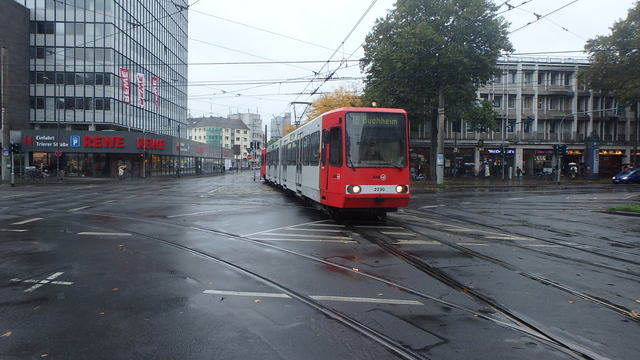 Foto van KVB Stadtbahnwagen B 2230 Tram door Perzik