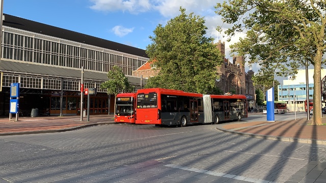 Foto van CXX Ebusco 2.2 (18mtr) 9812 Gelede bus door Stadsbus