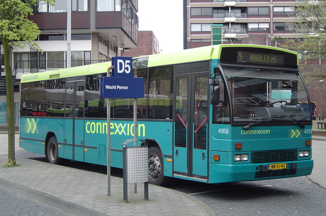 Foto van CXX Den Oudsten B88 4958 Standaardbus door wyke2207