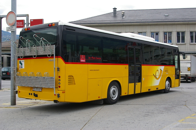 Foto van Postauto Irisbus Crossway 355167 Semi-touringcar door wyke2207