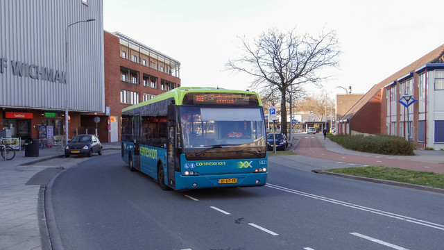 Foto van CXX VDL Ambassador ALE-120 5821 Standaardbus door OVdoorNederland
