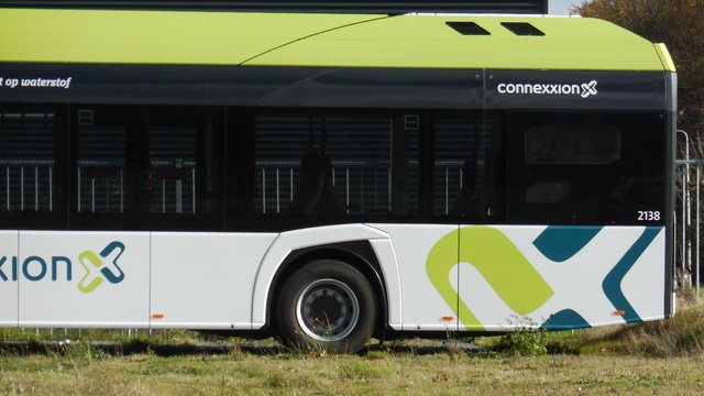 Foto van CXX Solaris Urbino 12 hydrogen 2138 Standaardbus door Stadsbus
