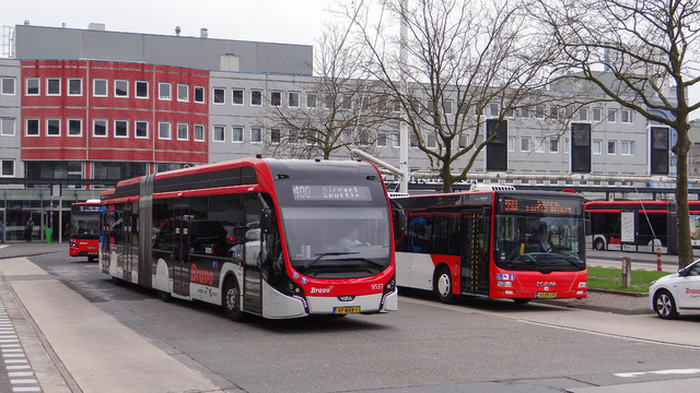 Foto van HER VDL Citea SLFA-181 Electric 9537 Gelede bus door OVdoorNederland