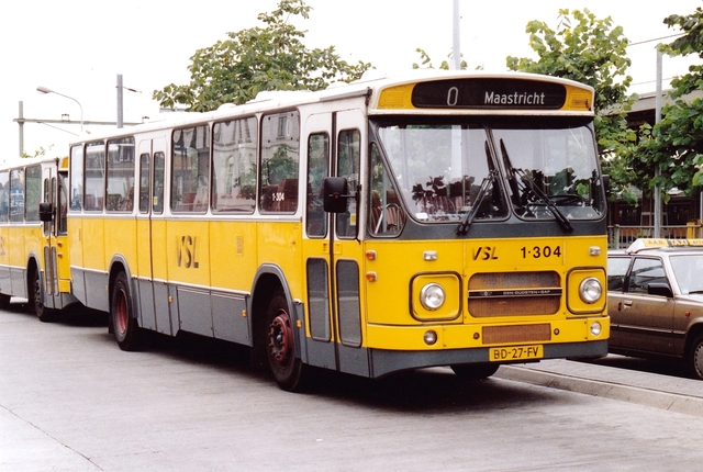 Foto van VSL DAF MB200 1304 Standaardbus door wyke2207