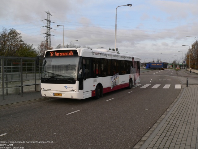 Foto van HER VDL Ambassador ALE-120 1839 Standaardbus door tsov
