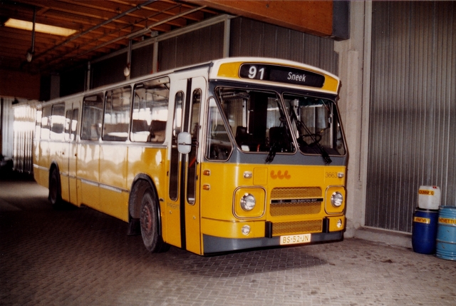 Foto van FRAM DAF MB200 3663 Standaardbus door wyke2207