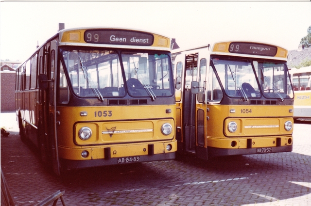 Foto van NZH Leyland-Verheul Standaardstreekbus 1053 Standaardbus door wyke2207