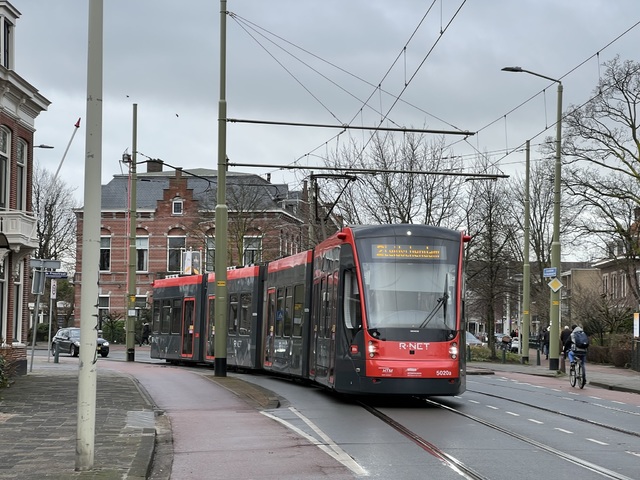 Foto van HTM Avenio 5020 Tram door Stadsbus