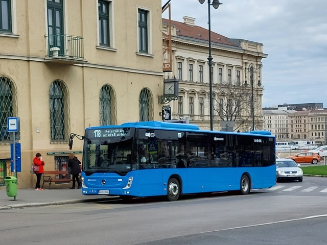 Foto van BKK Mercedes-Benz Conecto 606 Standaardbus door Jossevb