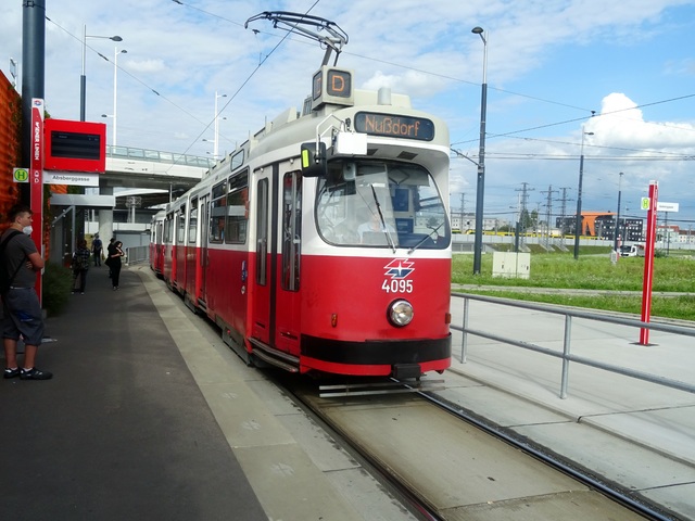 Foto van WL Weense type E 4095 Tram door Jossevb