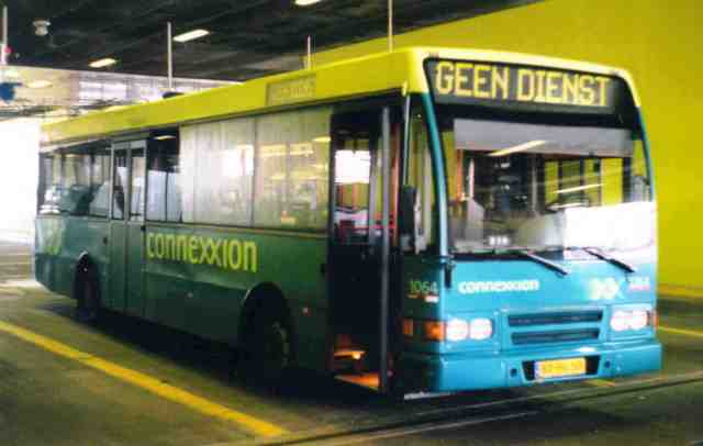 Foto van CXX Berkhof 2000NL 1064 Standaardbus door_gemaakt Jelmer