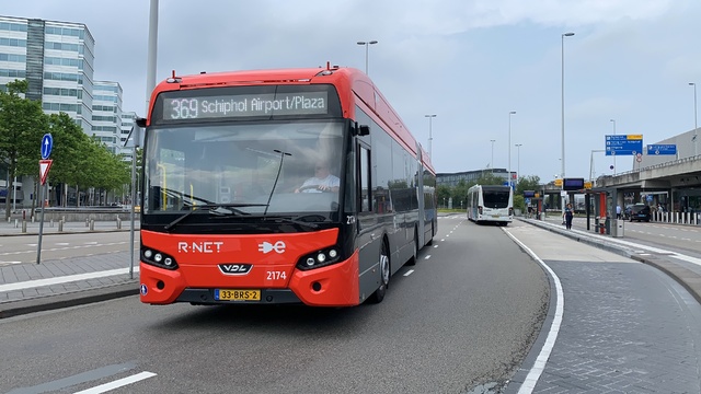 Foto van GVB VDL Citea SLFA-180 Electric 2174 Gelede bus door_gemaakt Stadsbus