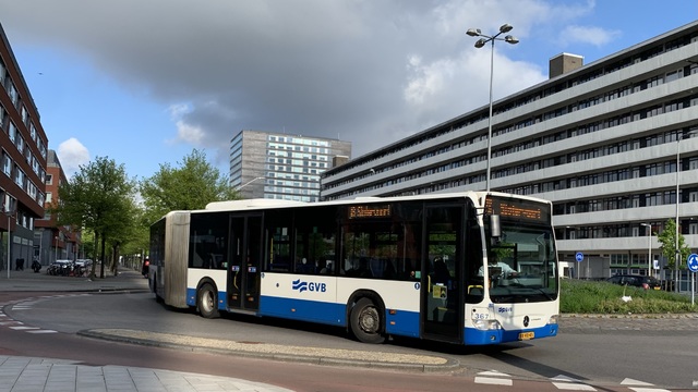 Foto van GVB Mercedes-Benz Citaro G 367 Gelede bus door Stadsbus