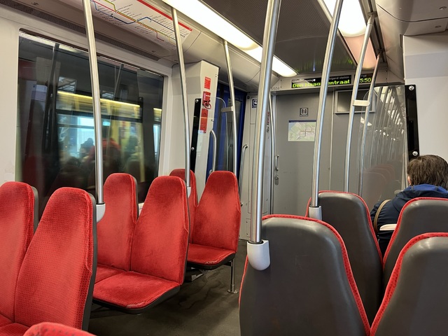 Foto van RET RSG3 5504 Metro door Stadsbus