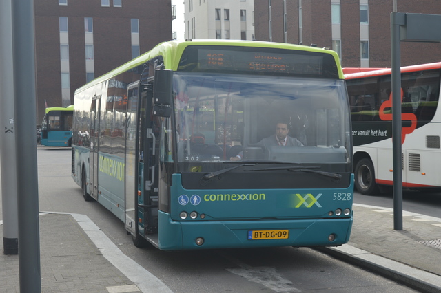 Foto van CXX VDL Ambassador ALE-120 5828 Standaardbus door wyke2207