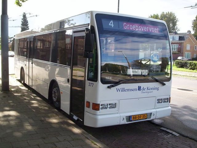 Foto van WDK Berkhof 2000NL 377 Standaardbus door Marcel1970