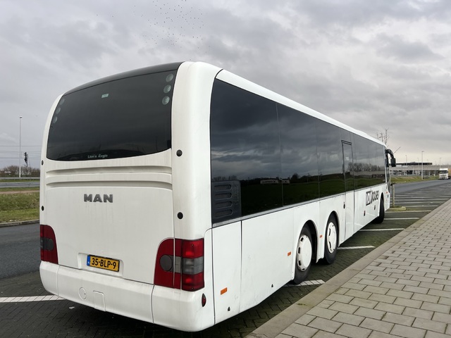 Foto van VDMT MAN Lion's Regio L 13 Semi-touringcar door Stadsbus