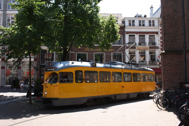 Foto van HOVM Haagse PCC 1304 Tram door_gemaakt Tramspoor