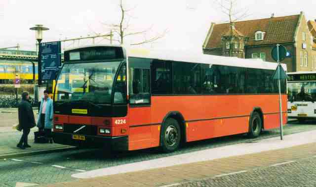 Foto van CXX Den Oudsten B88 4224 Standaardbus door_gemaakt Jelmer
