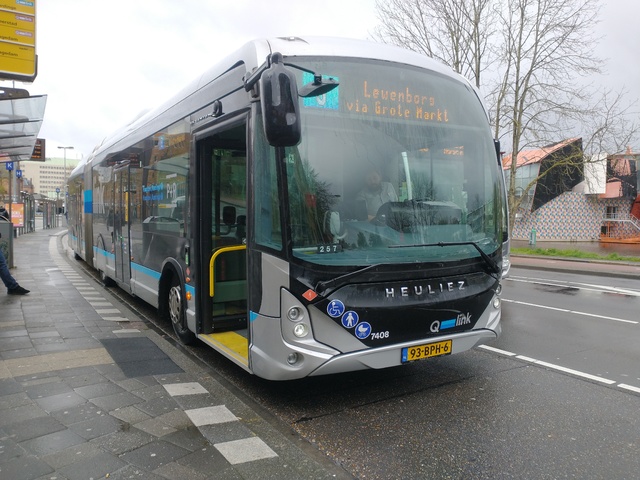 Foto van QBZ Heuliez GX437 ELEC 7408 Gelede bus door Draken-OV