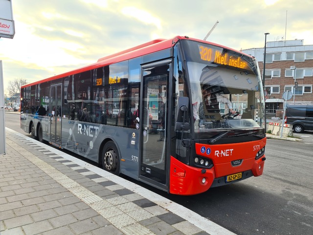 Foto van CXX VDL Citea XLE-137 5771 Standaardbus door MichaelAarts