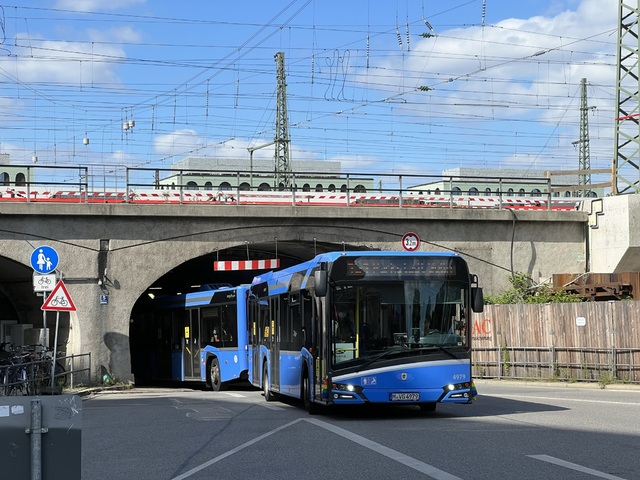 Foto van MVG Solaris Urbino 12 4979 Standaardbus door_gemaakt Stadsbus