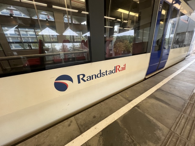 Foto van RET RSG3 5504 Metro door Stadsbus