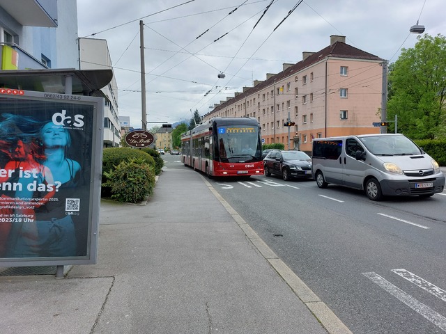 Foto van Salzburg Hess Swisstrolley 426 Gelede bus door Jossevb