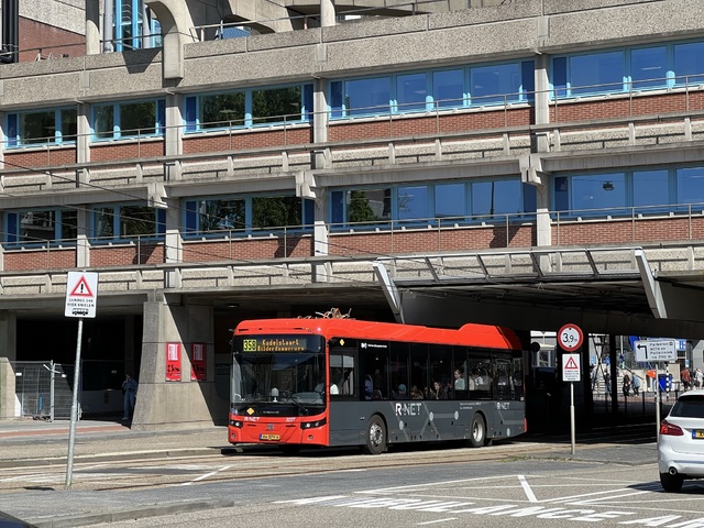 Foto van CXX Ebusco 2.2 (12mtr) 2077 Standaardbus door Stadsbus