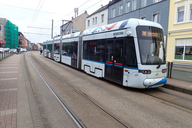 Foto van Bogestra Variobahn 144 Tram door_gemaakt Perzik