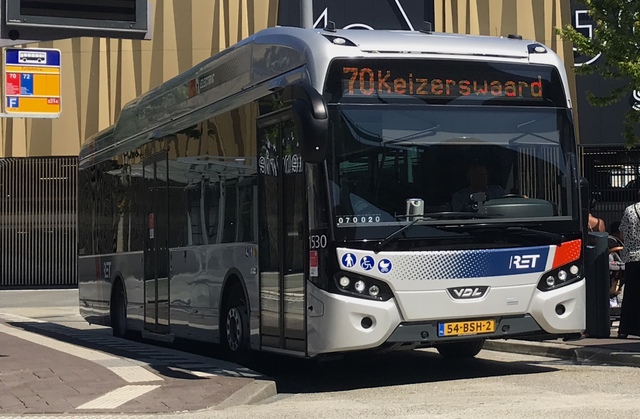 Foto van RET VDL Citea SLF-120 Electric 1530 Standaardbus door Rotterdamseovspotter