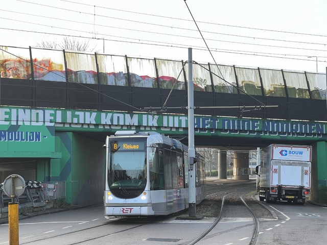 Foto van RET Citadis 2027 Tram door Stadsbus