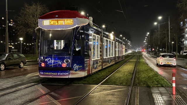 Foto van GVB Siemens Combino 2058 Tram door_gemaakt SteefAchterberg