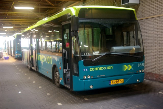 Foto van CXX VDL Ambassador ALE-120 8668 Standaardbus door wyke2207