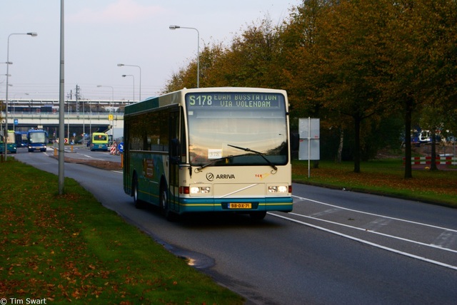 Foto van VEO Berkhof 2000NL 415 Standaardbus door tsov