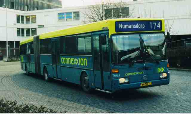 Foto van CXX Mercedes-Benz O405 G 7663 Gelede bus door Jelmer