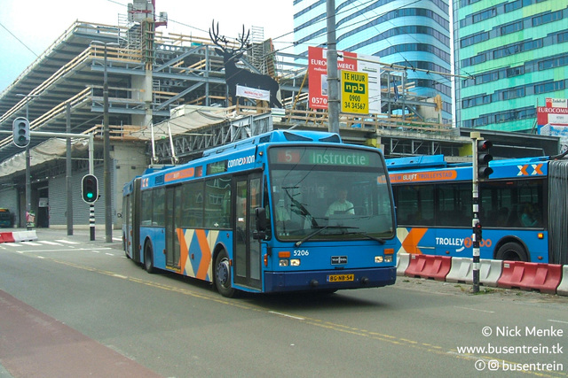 Foto van CXX Van Hool AG300T 5206 Gelede bus door_gemaakt Busentrein