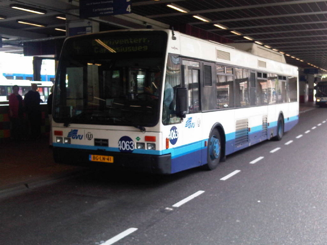 Foto van GVU Van Hool A300 LPG 4063 Standaardbus door stefan188