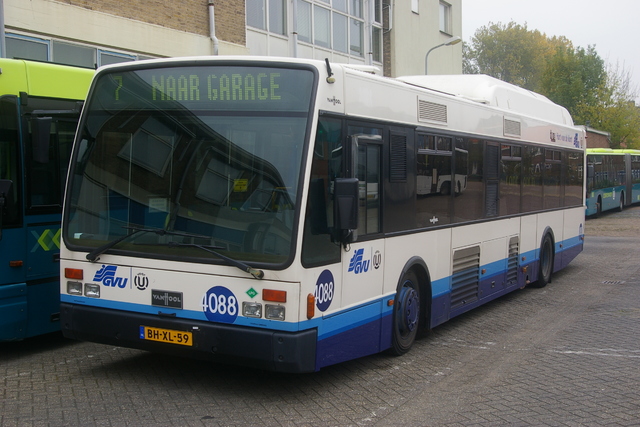 Foto van GVU Van Hool A300 LPG 4088 Standaardbus door wyke2207
