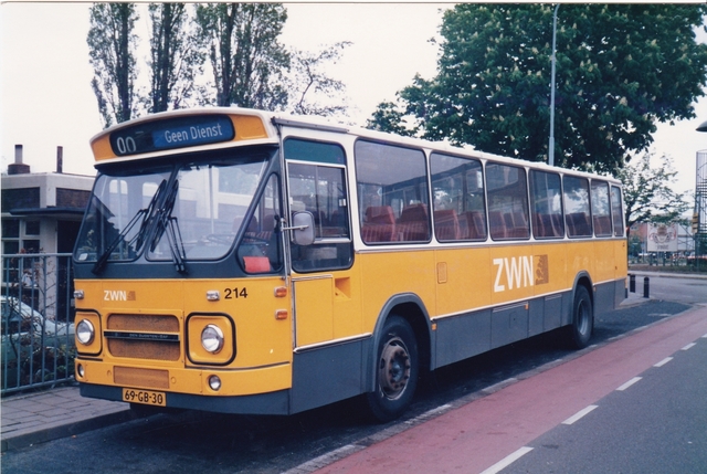 Foto van AMZ DAF MB200 214 Standaardbus door wyke2207