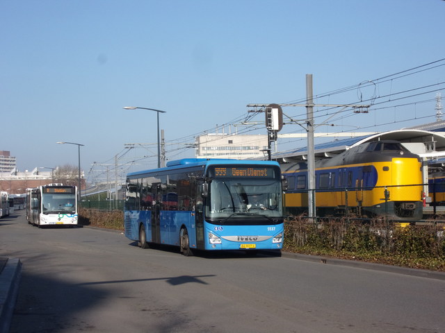 Foto van OVinIJ Iveco Crossway LE (12mtr) 5537 Standaardbus door_gemaakt Lijn45