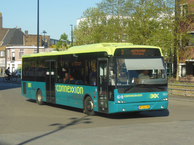 Foto van CXX VDL Ambassador ALE-120 5827 Standaardbus door Lijn45