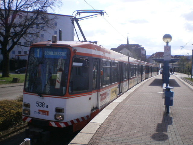 Foto van MoBiel Stadtbahnwagen M/N 8 538 Tram door_gemaakt Perzik