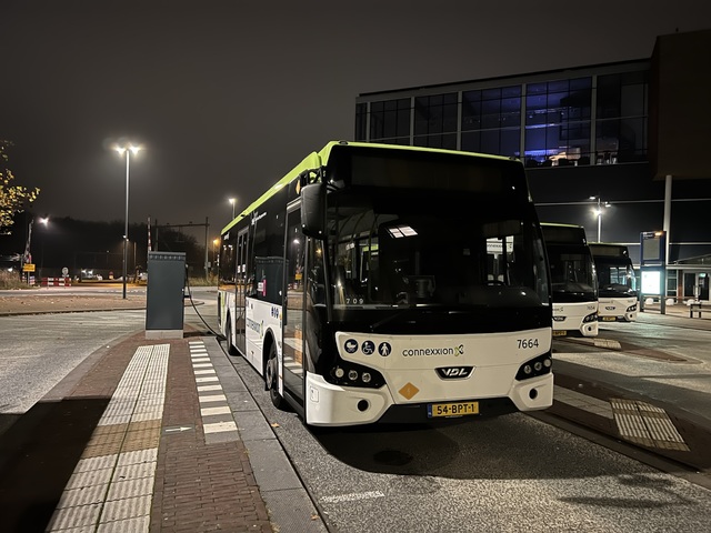 Foto van CXX VDL Citea LLE-99 Electric 7664 Midibus door Stadsbus