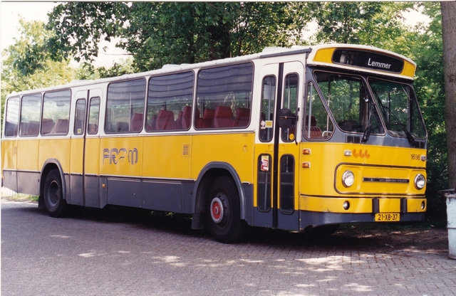 Foto van FRAM Leyland-Den Oudsten Standaardstreekbus 1686 Standaardbus door wyke2207