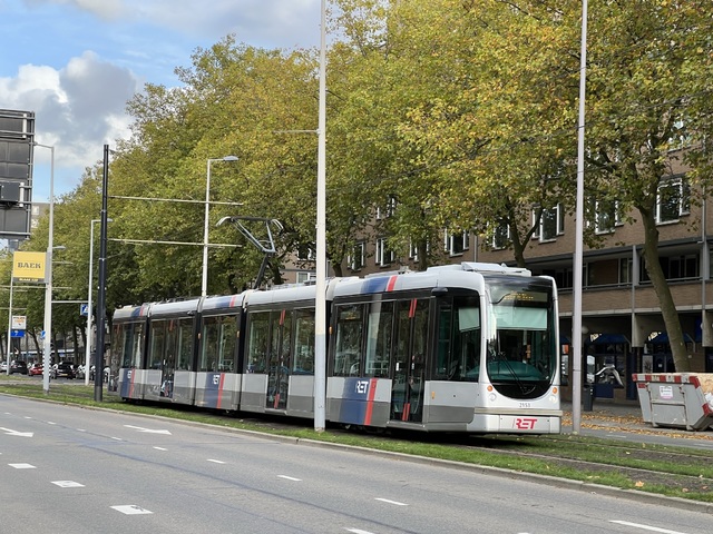Foto van RET Citadis 2153 Tram door Stadsbus