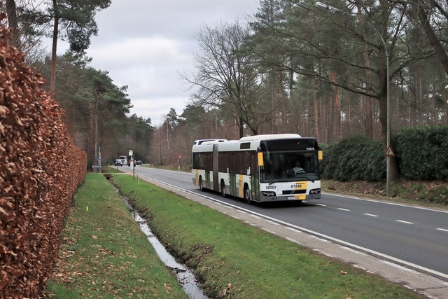 Foto van DeLijn Volvo 7700A 111078 Gelede bus door_gemaakt mauricehooikammer