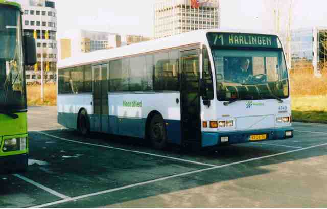 Foto van ARR Berkhof 2000NL 4749 Standaardbus door Jelmer