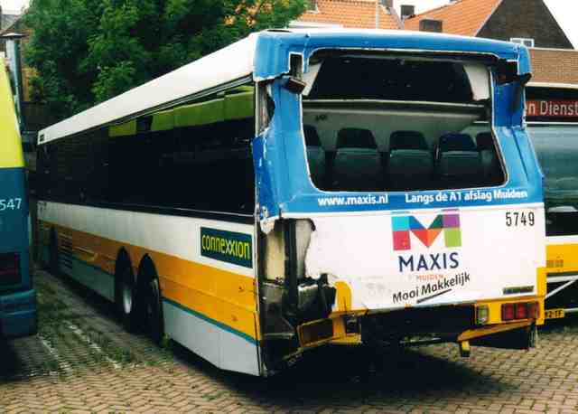 Foto van CXX Berkhof 2000NL 5749 Standaardbus door Jelmer
